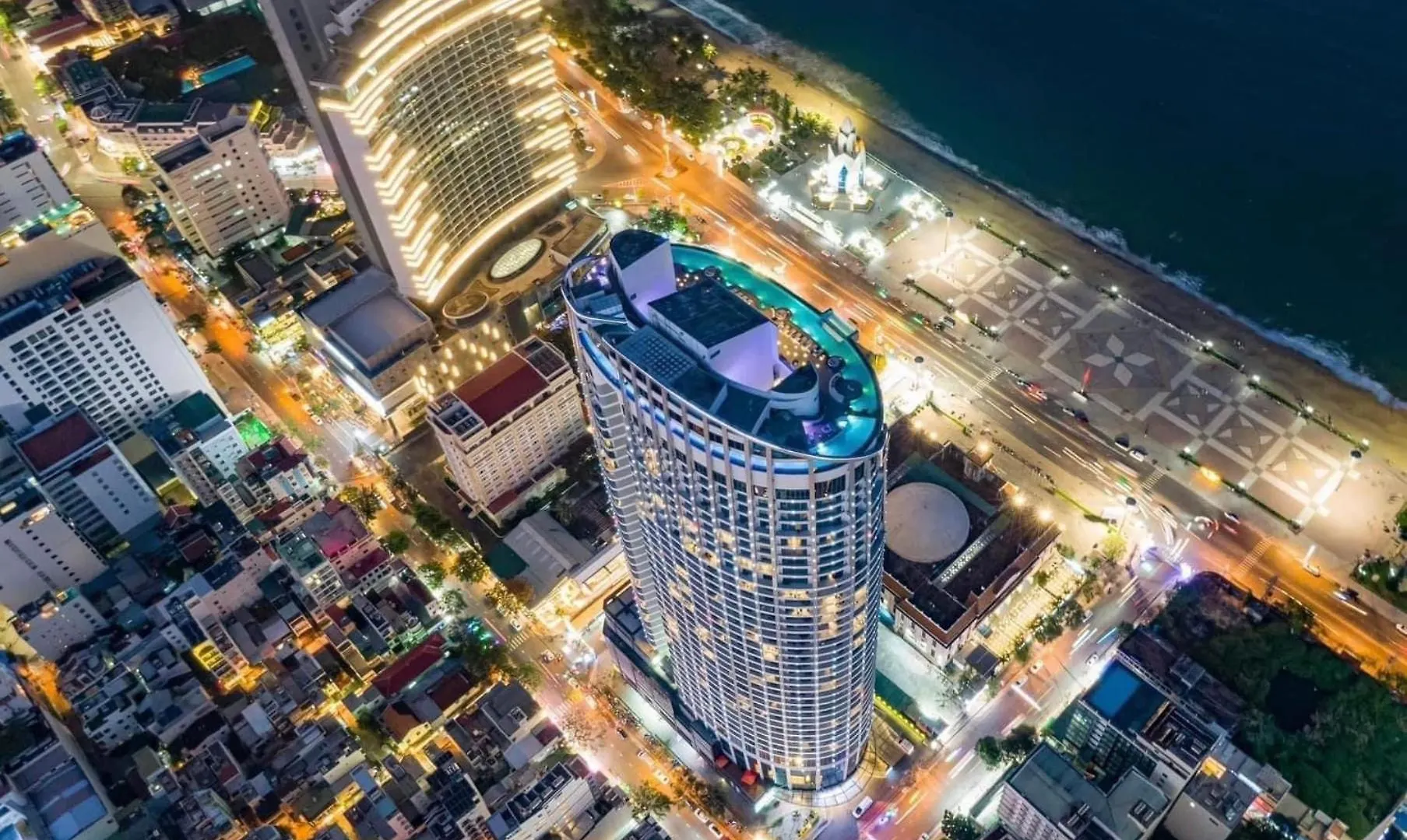 אפרטהוטל Panorama Nha Trang Emm מלון דירות