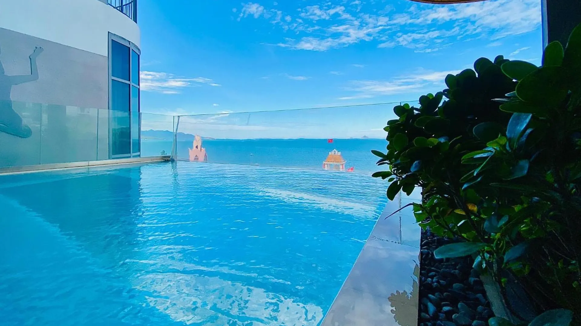 מלון דירות אפרטהוטל Panorama Nha Trang Emm