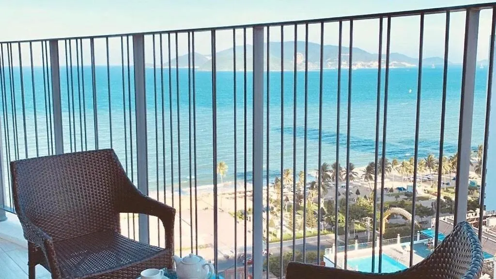 אפרטהוטל Panorama Nha Trang Emm 0*,