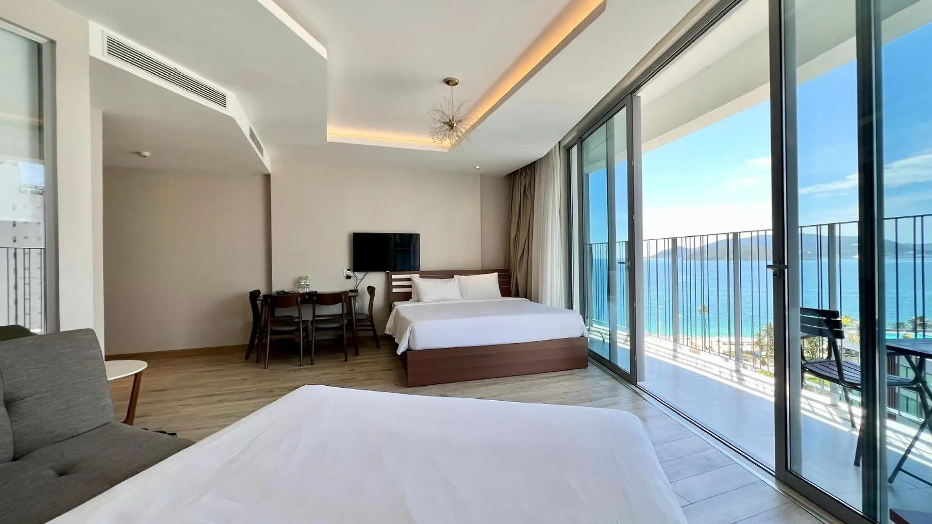 אפרטהוטל Panorama Nha Trang Emm מלון דירות