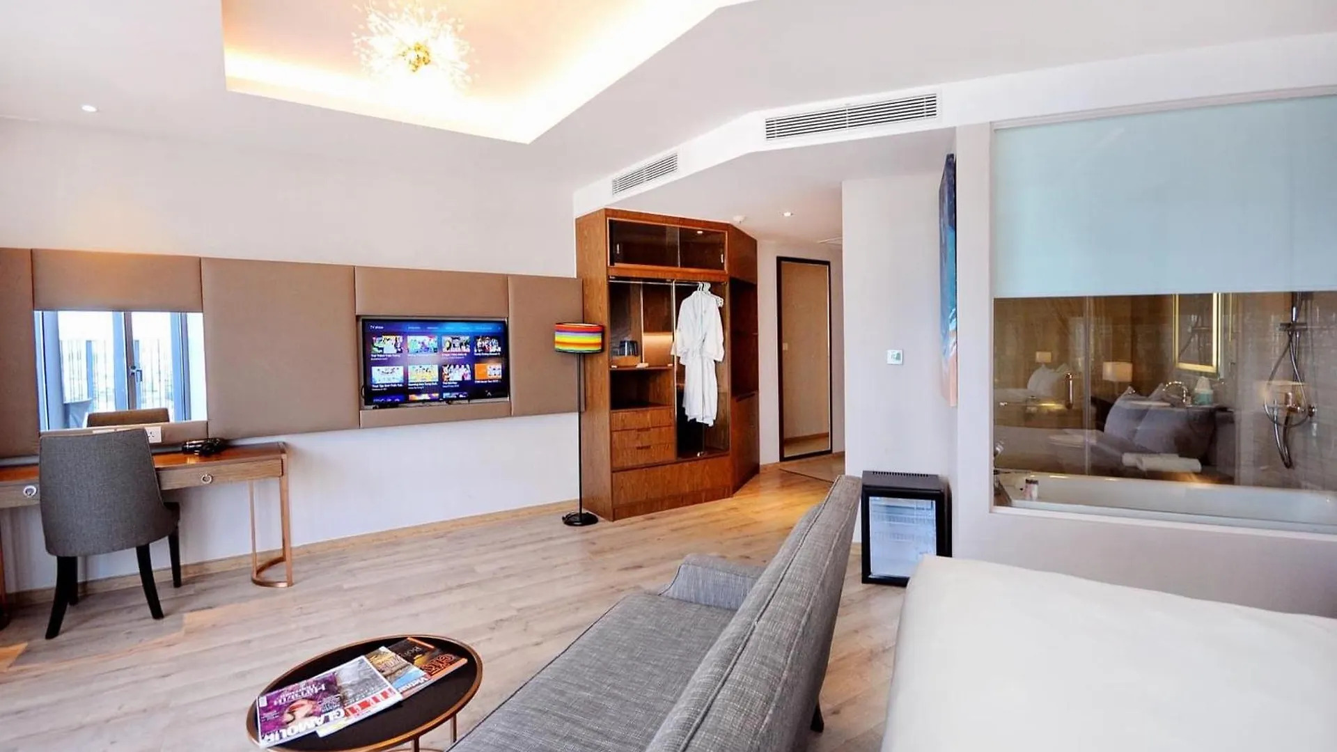 Aparthotel Panorama Nha Trang Emm Vietnam