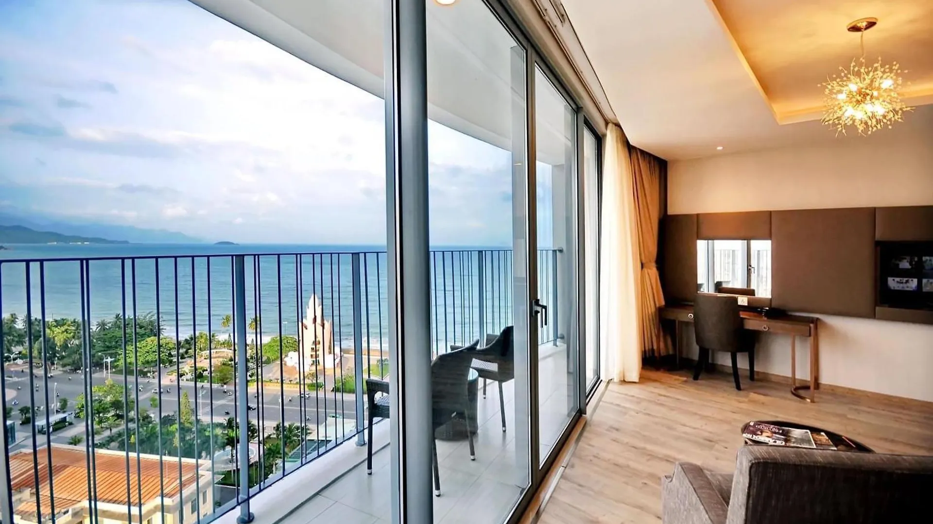Aparthotel Panorama Nha Trang Emm 0*,  Vietnam
