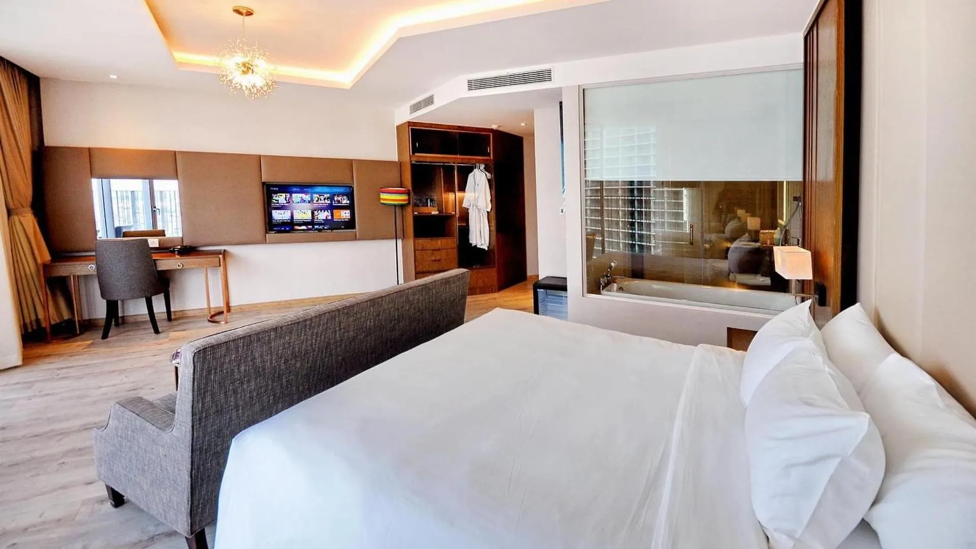 Aparthotel Panorama Nha Trang Emm