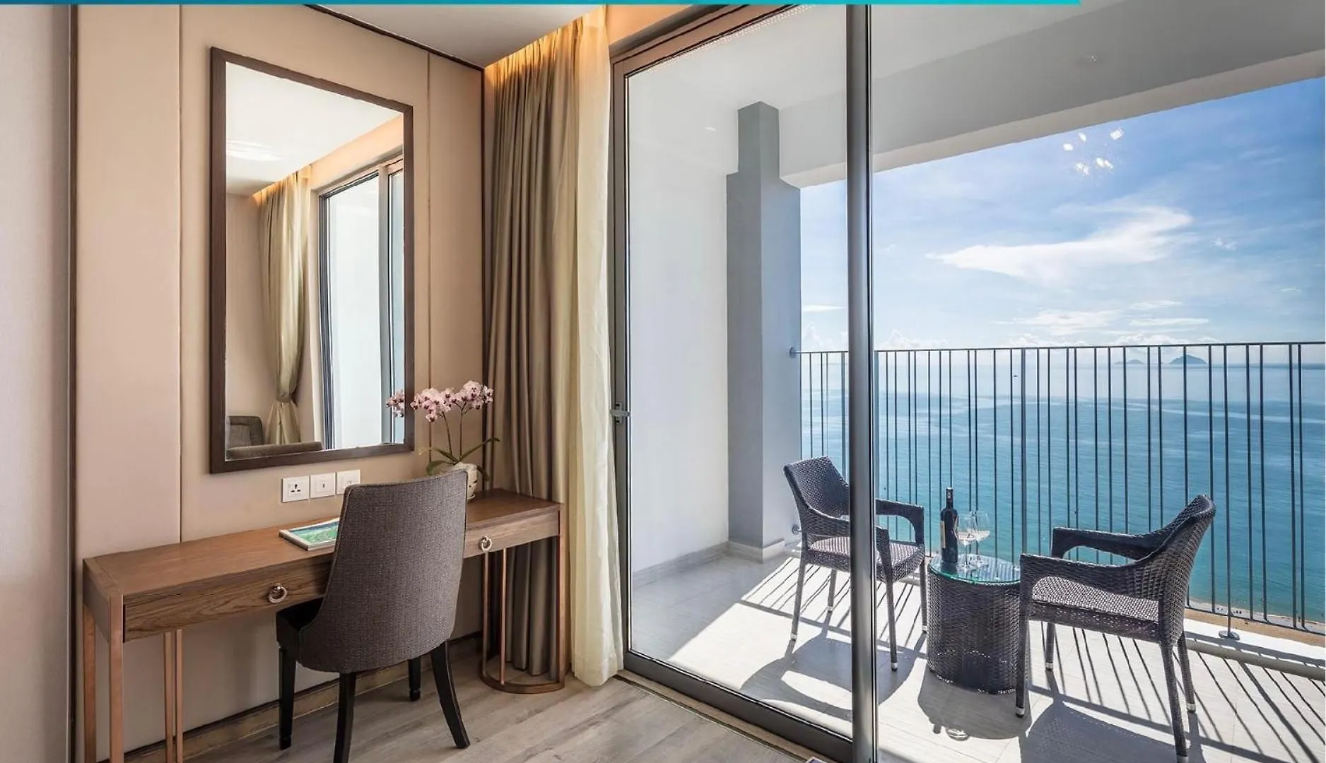 Aparthotel Panorama Nha Trang Emm